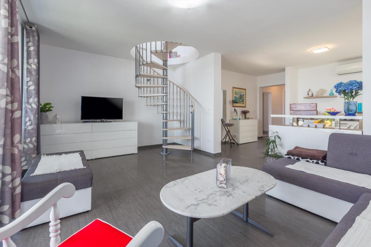 Villa Ivan Umag Bagian luar foto